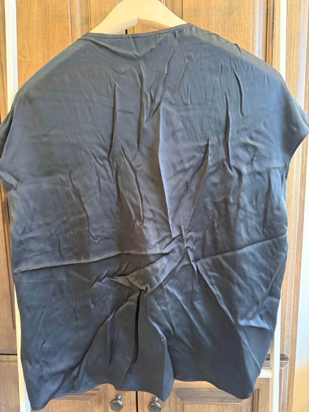 Silky V-Neck Tie-Front Blouse in black - Picture 4 of 5